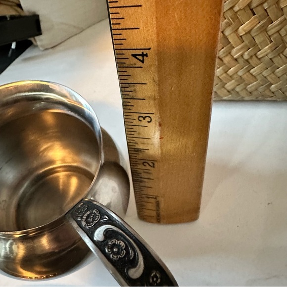 Vintage 1970’s Oneida 18/8 Stainless Steel Sugar & Creamer Set w Tray - Picture 13 of 13